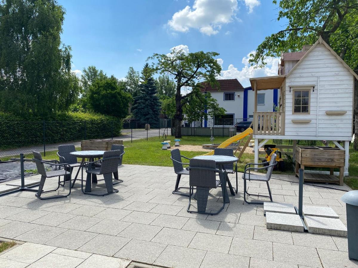 La Maison Pritzwalk - Bett & Bike Exterior photo