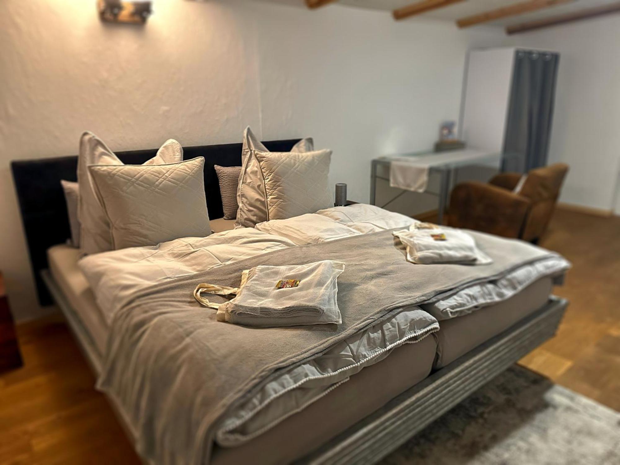 La Maison Pritzwalk - Bett & Bike Exterior photo